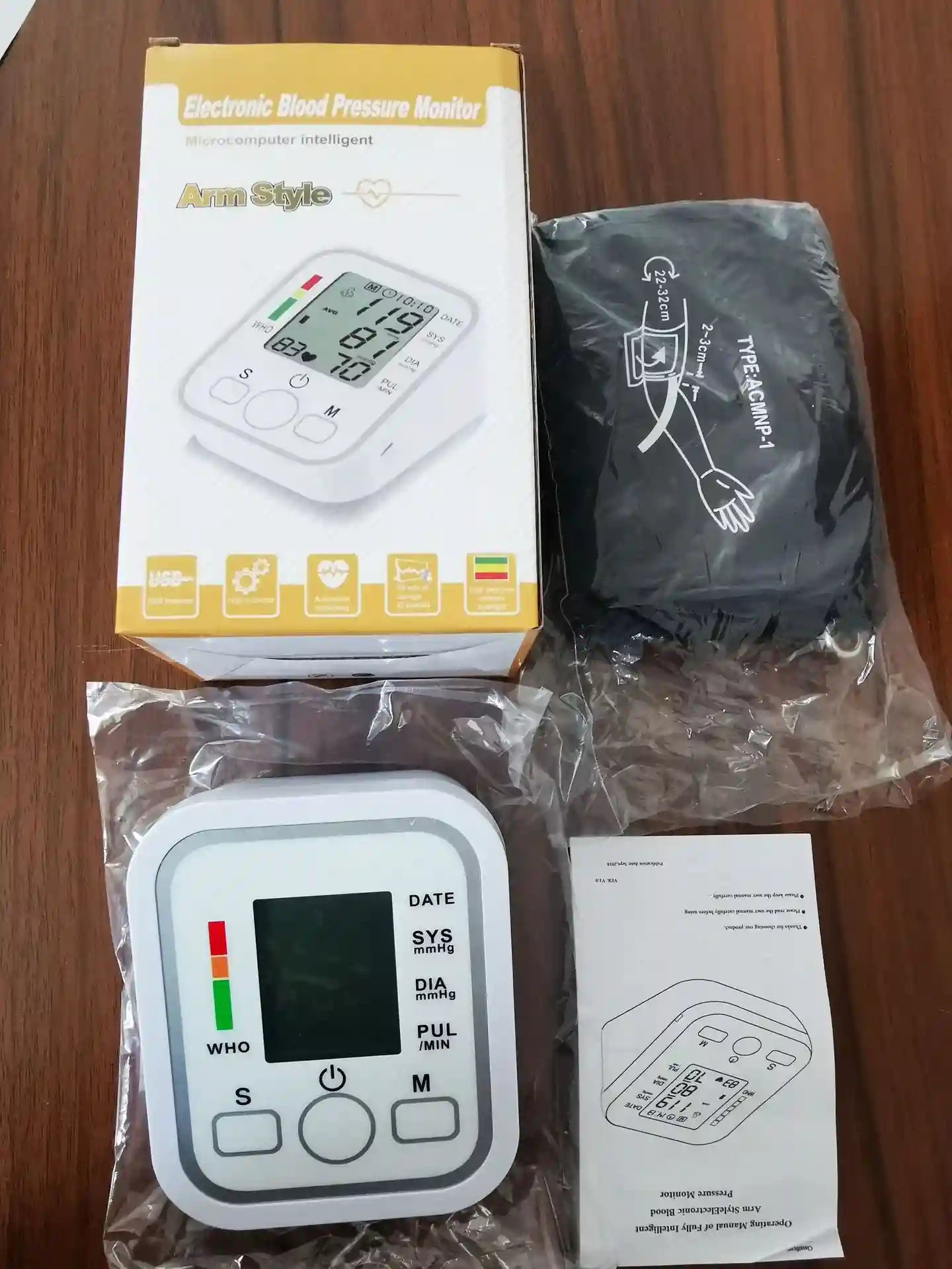 Customizable Rechargeable Digital Blood Pressure Monitor Smart Heart Rate Voice Function Upper Arm Model BP Monitor Plastic